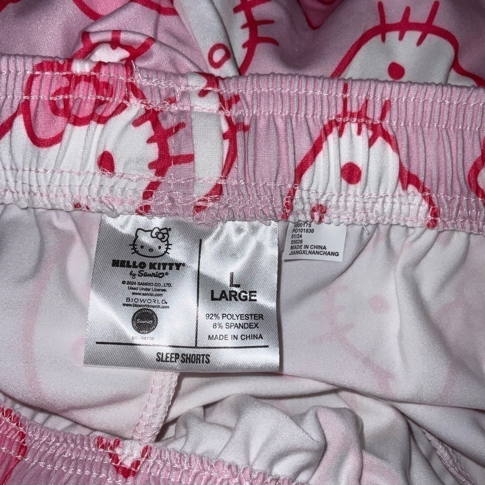 Hello Kitty pajama pants- large - Picture 7 of 7